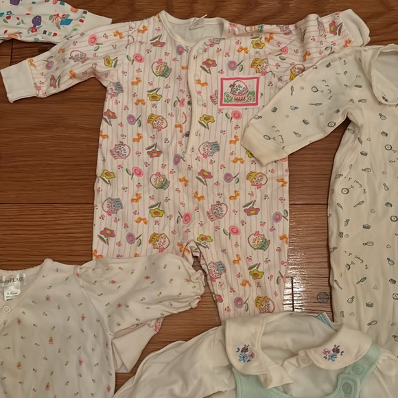 VINTAGE baby clothes (2000). - Picture 7 of 8